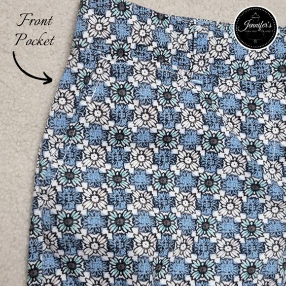 LOFT Women's Blue Teal Brown Floral Linen Blend Shorts Size 8 - Picture 5 of 8